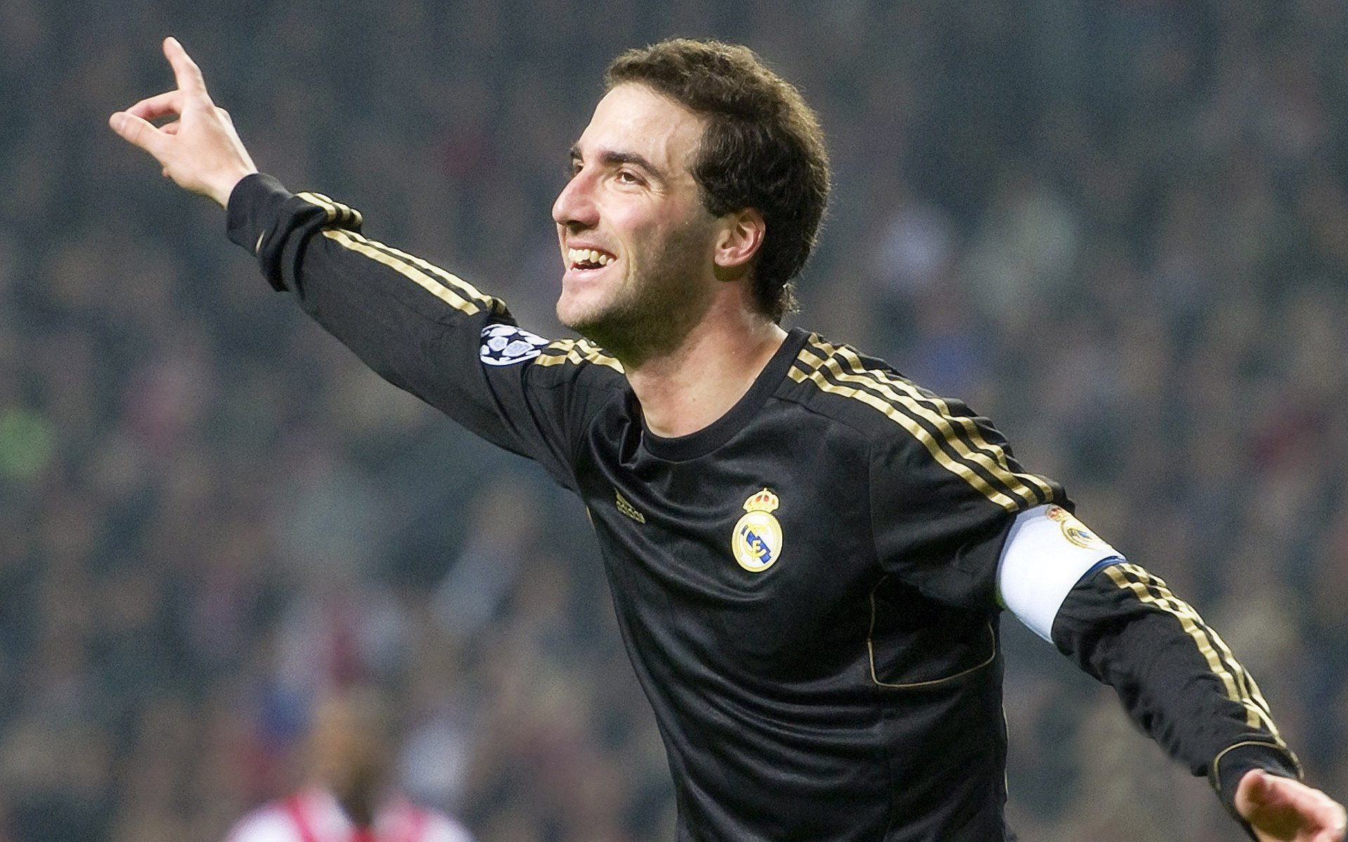 开云APP-钢铁长城范戴克！韩国疾风骤雨难破埃及防线，胜负手早已注定